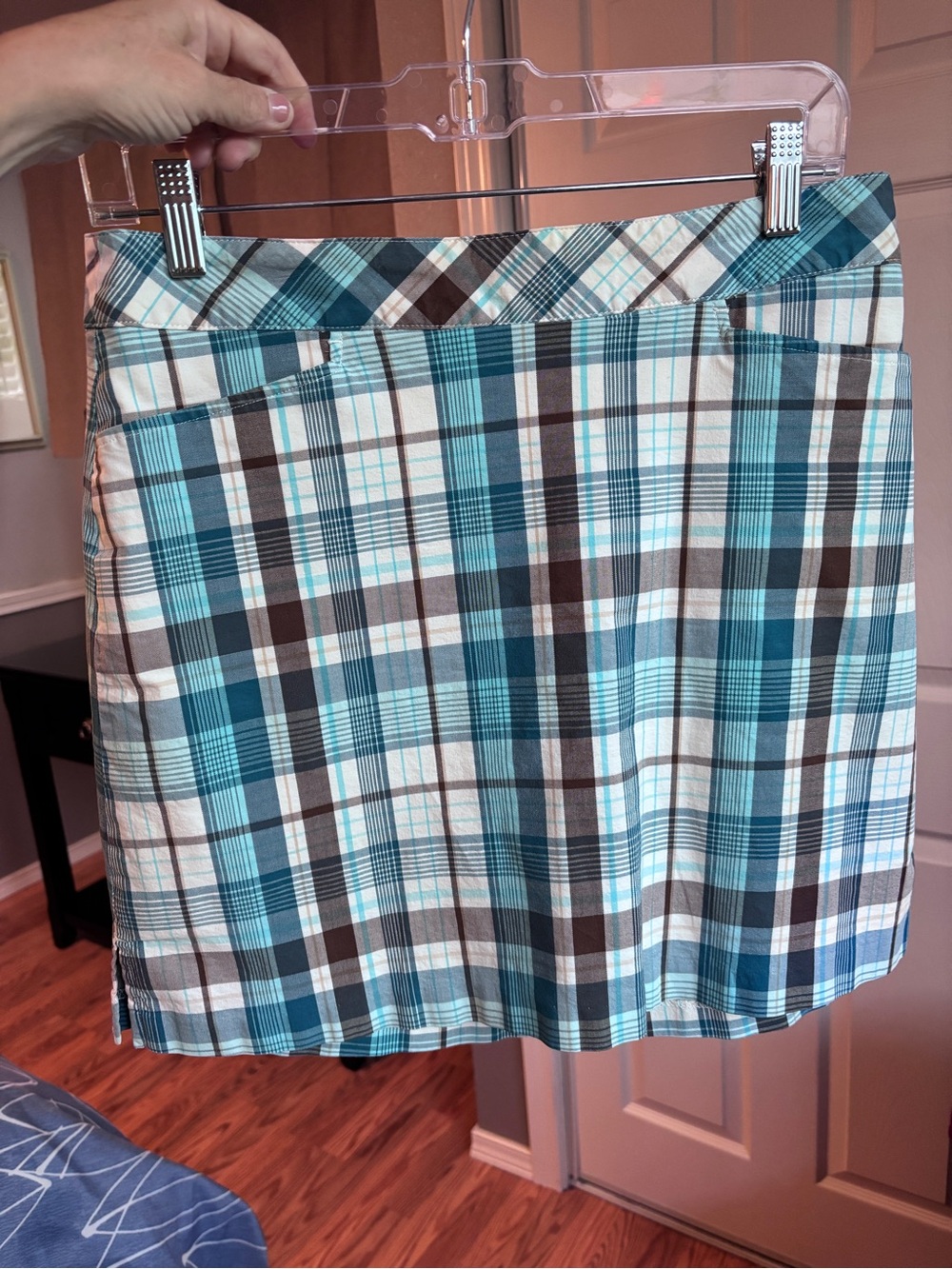 Lady Hagen Plaid Skort. Size 6